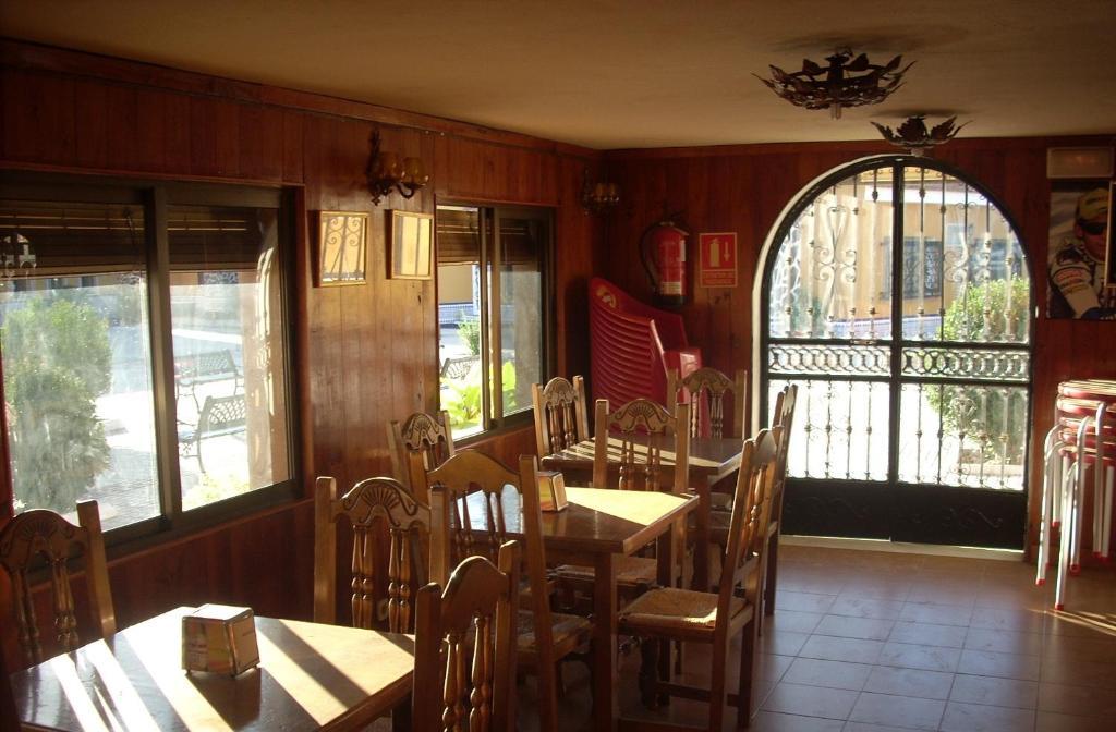 Hostal Don Diego San Juan Del Puerto Extérieur photo