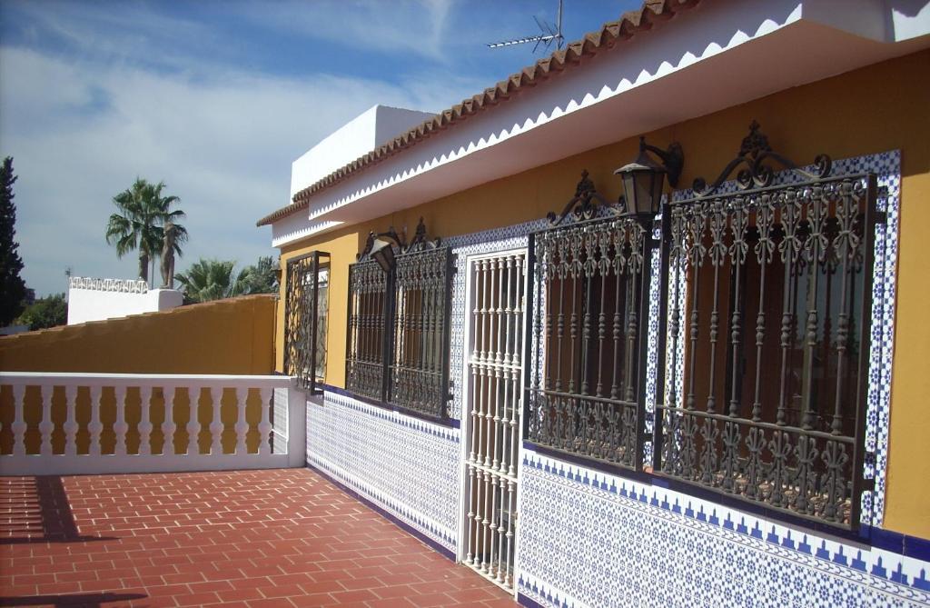 Hostal Don Diego San Juan Del Puerto Extérieur photo